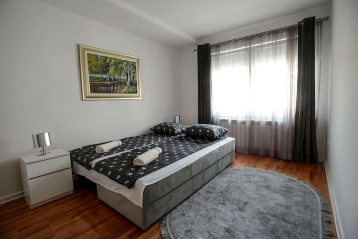 Villa Tara - Sarajevo Center Buitenkant foto