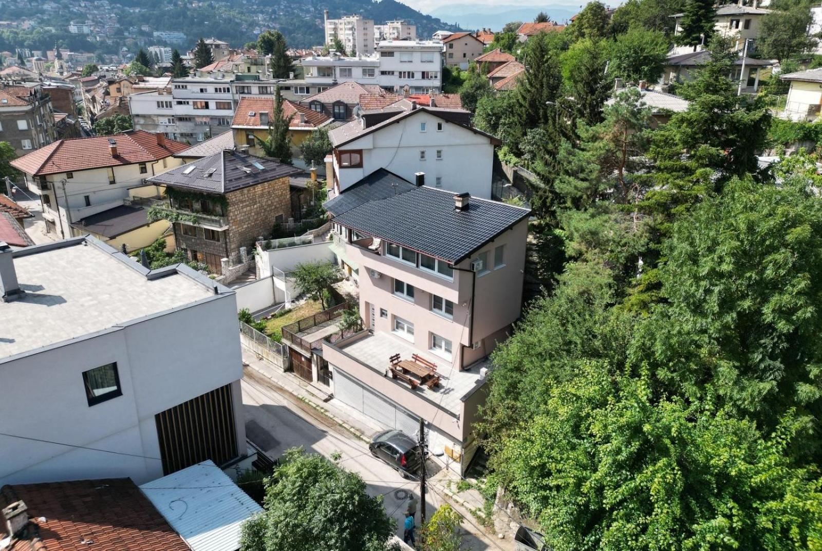 Villa Tara - Sarajevo Center Buitenkant foto
